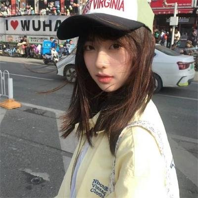 嘻哈英熊